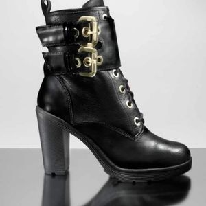 GUESS ANKLE BOOT SZ 6.5